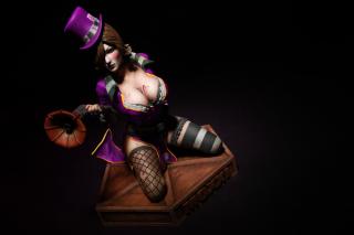 Mad Moxxi Purple Coat Statue (exclusive)