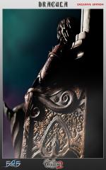 Dracula (exclusive)