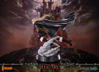 Dash Attack Alucard 1/7 Scale Statue
