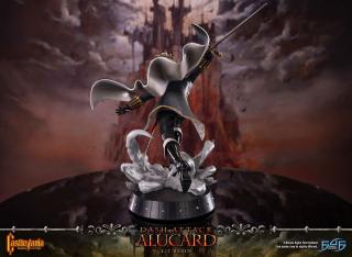Dash Attack Alucard 1/7 Scale Statue