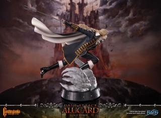 Dash Attack Alucard 1/7 Scale Statue