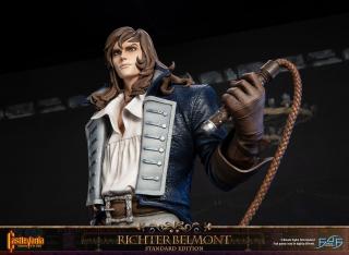 Richter Belmont 20.5" Statue