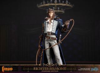 Richter Belmont 20.5" Statue