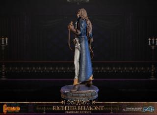 Richter Belmont 20.5" Statue
