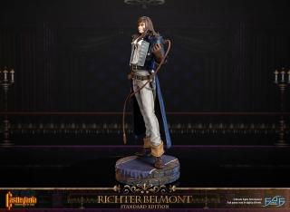 Richter Belmont 20.5" Statue