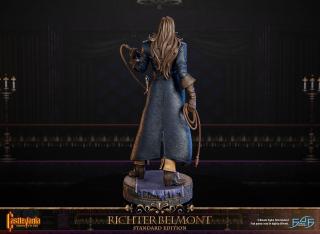 Richter Belmont 20.5" Statue