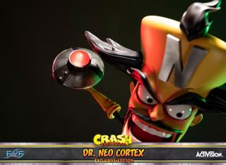 Dr. Neo Cortex 21.5" Statue (exclusive)