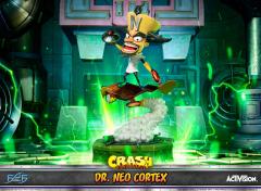 Dr. Neo Cortex 21.5" Statue