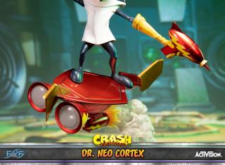 Dr. Neo Cortex 21.5" Statue