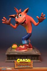 Crash Bandicoot 16" Statue (exclusive)