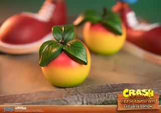 Crash Bandicoot 16" Statue (exclusive)