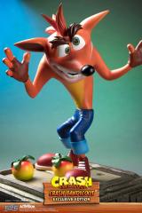 Crash Bandicoot 16" Statue (exclusive)