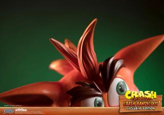 Crash Bandicoot 16" Statue (exclusive)