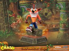 Crash Bandicoot Classic Statue