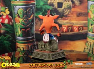 Crash Bandicoot Classic Statue