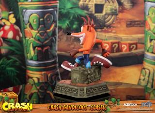 Crash Bandicoot Classic Statue