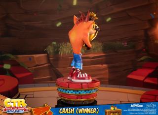 Crash Winner Statue