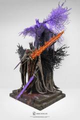 Pontiff Sulyvahn 1/7 Scale Statue (deluxe)