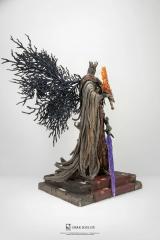 Pontiff Sulyvahn 1/7 Scale Statue