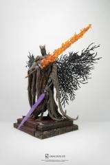 Pontiff Sulyvahn 1/7 Scale Statue