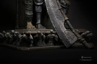 Yhorm 1/12 Scale Statue