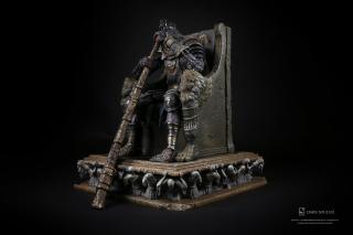 Yhorm 1/18 Scale Statue