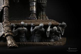 Yhorm 1/18 Scale Statue
