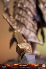 Dragon Slayer Ornstein