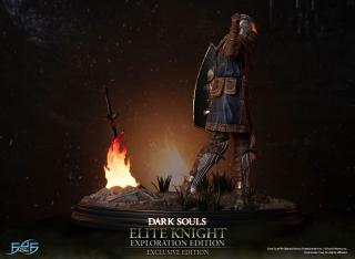 Elite Knight: Exploration 15.4" Statue (exclusive)