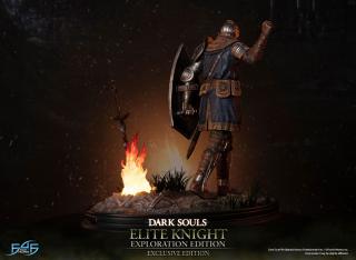 Elite Knight: Exploration 15.4" Statue (exclusive)