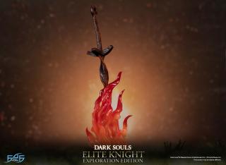 Elite Knight: Exploration 15.4" Statue