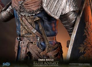 Elite Knight: Exploration 15.4" Statue
