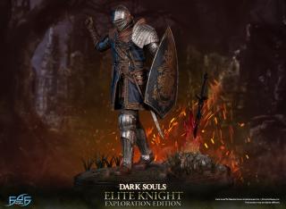 Elite Knight: Exploration 15.4" Statue