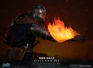 Elite Knight: Humanity Restored 11.4" Statue (exclusive)
