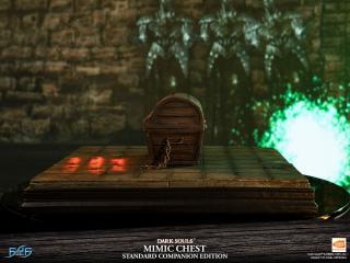 Mimic Chest Statue