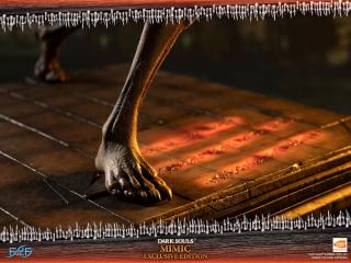 Mimic Statue (exclusive)