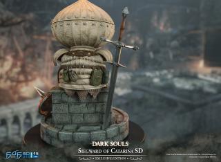 Siegward of Catarina SD 8.3" Statue (exclusive)