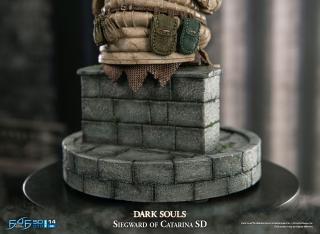 Siegward of Catarina SD 8.3" Statue