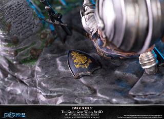 Sif the Great Grey Wolf SD 9" Statue (definitive)