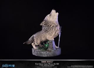 Sif the Great Grey Wolf SD 9" Statue (exclusive)
