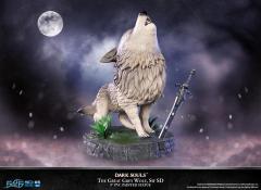 Sif the Great Grey Wolf SD 9" Statue