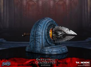 Chaoseater Bookends
