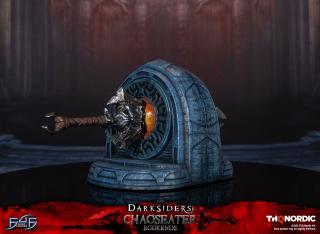 Chaoseater Bookends