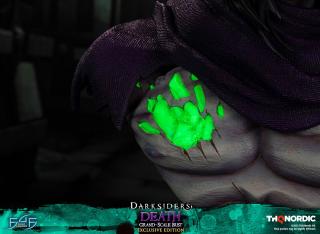 Death Grand Scale Bust (exclusive)