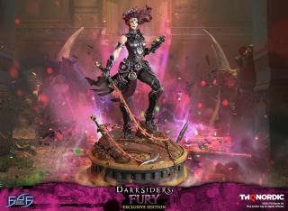 Fury 17.7" Statue (exclusive)
