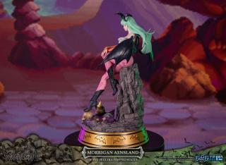 Morrigan Aensland Statue