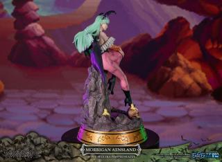 Morrigan Aensland Statue