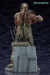 Trapper 10" Statue