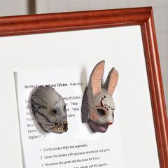 Trapper Mask Magnet