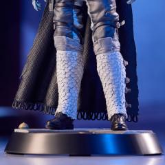 Crow 10" Figure